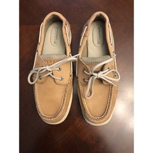 Never Worn Sperry 2-Eye Boat Shoe - Size 6M
